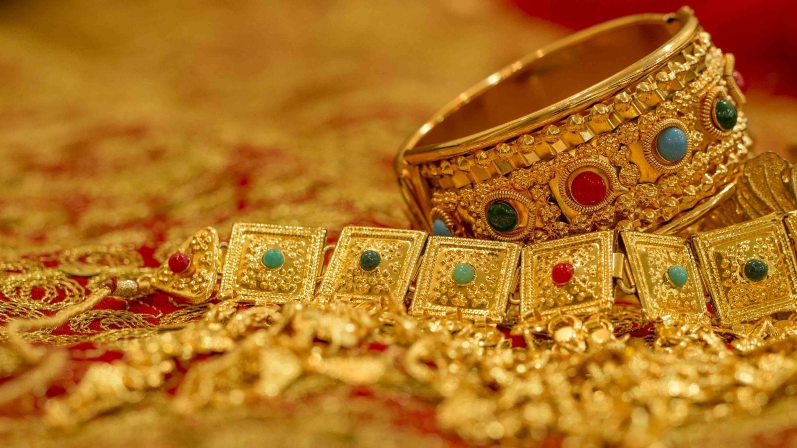 Diwali 2025: How High Could Gold And Silver Prices Go After 50% Surge?